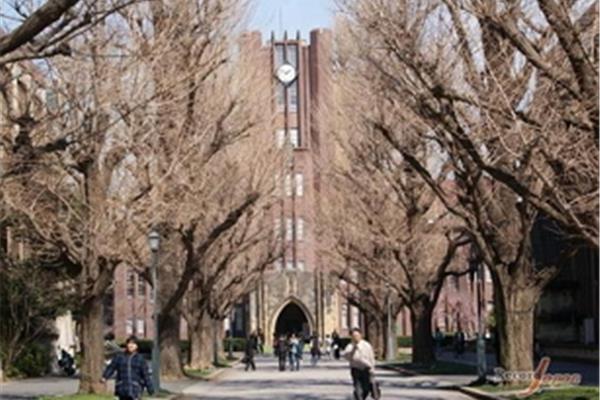 日本留学专科学校