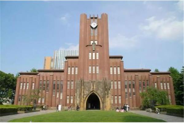 日本医学院留学要求(日本学医需要什么条件和费用?)