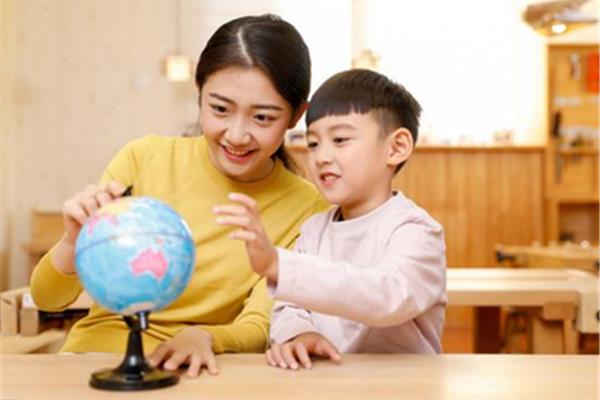 孩子去美国留学一年需要多少钱?小学生去美国留学需要什么条件?