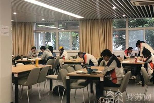 什么是常春藤联盟学校,哪些大学被列入常春藤联盟学校?