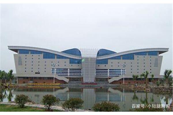 南阳理工大学