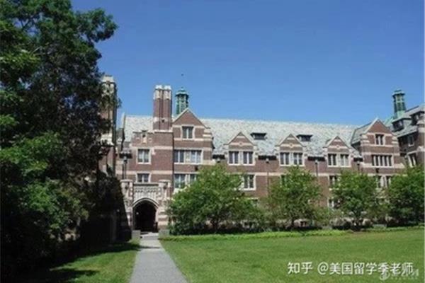 美国韦尔斯利学院,由美国新闻文理学院排名