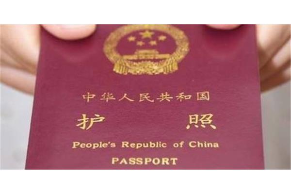 我能用我的护照出国旅行吗?我能用我的护照出国吗?