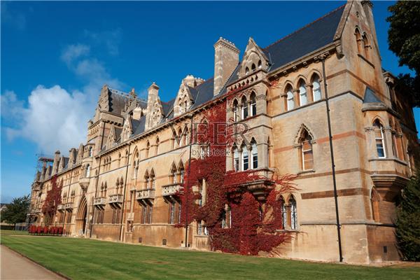 英国最著名的十大商学院,哪所大学想去英国留学?