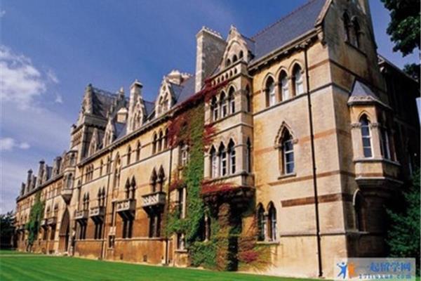 英国肯特大学是哪个档次,英国肯特大学和985哪个好?