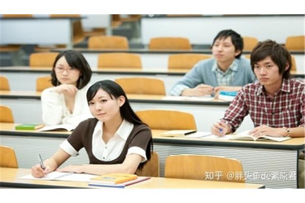 留学生去日本工作好吗?武汉莫问信息技术有限公司