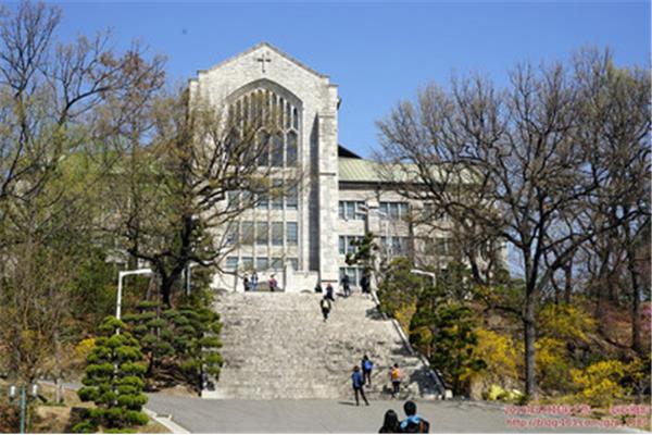 韩国首尔梨花女子大学,韩国梨花学院,韩国梨花学校简介