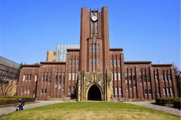 关西大学隶属于几所大学,是中国教育部承认的日本大学名单