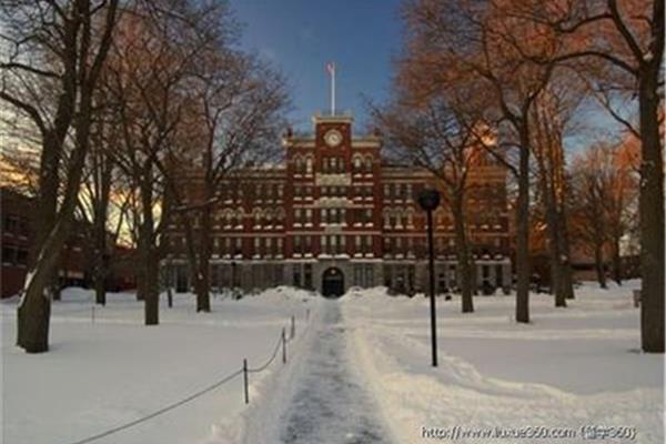 英国伍斯特大学,美国伍斯特大学