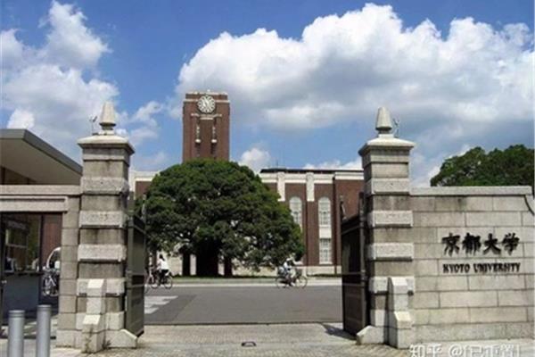 如何进入东京大学医学部?日本是学医的好学校