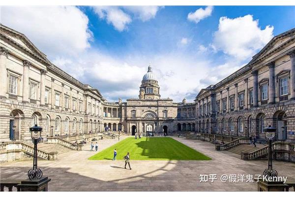 曼彻斯特和爱丁堡哪个学校更好?英国留学学校名单